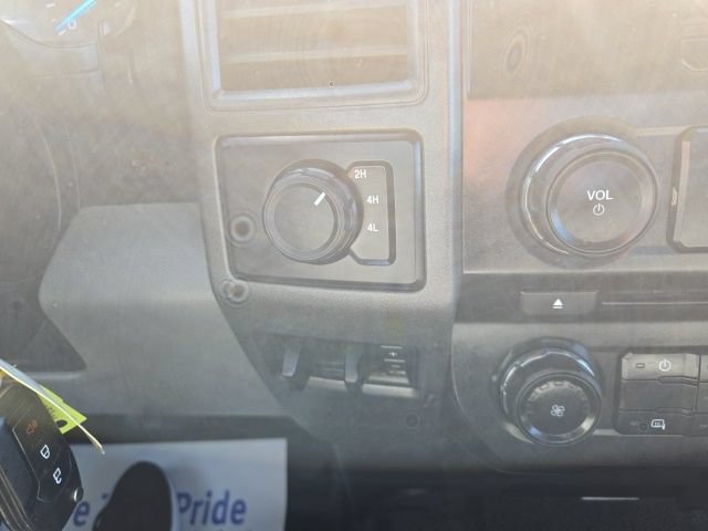 Used 2018 Ford F450 XL w/ Power Equipment Group AWD/4WD image 15