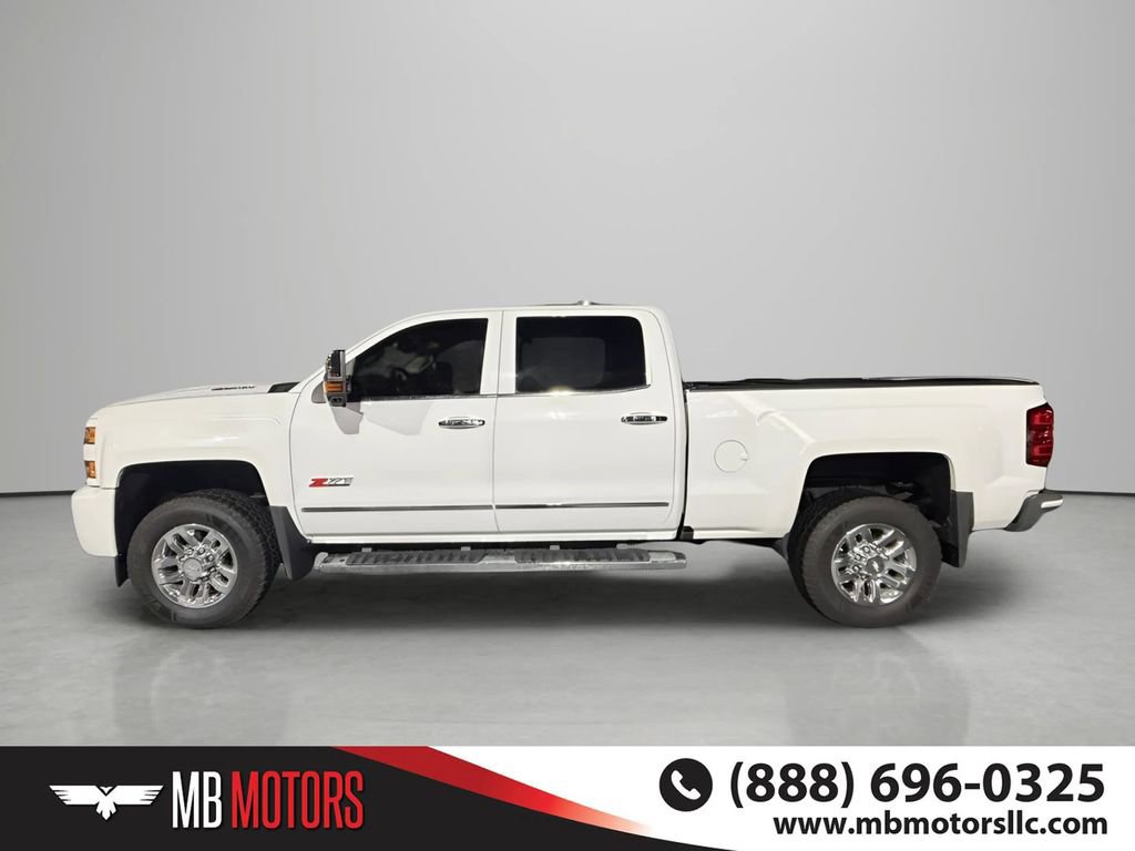 Used 2018 Chevrolet Silverado 3500 LTZ AWD/4WD image 8