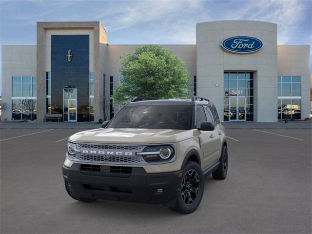 New 2025 Ford Bronco Sport Outer Banks image 2