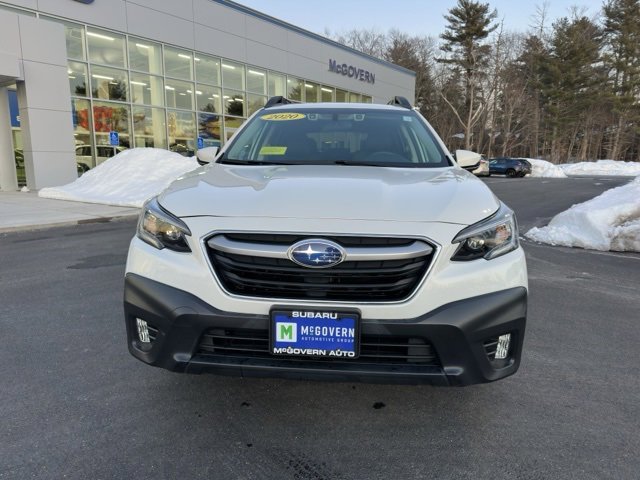 Used 2020 Subaru Outback Premium image 2