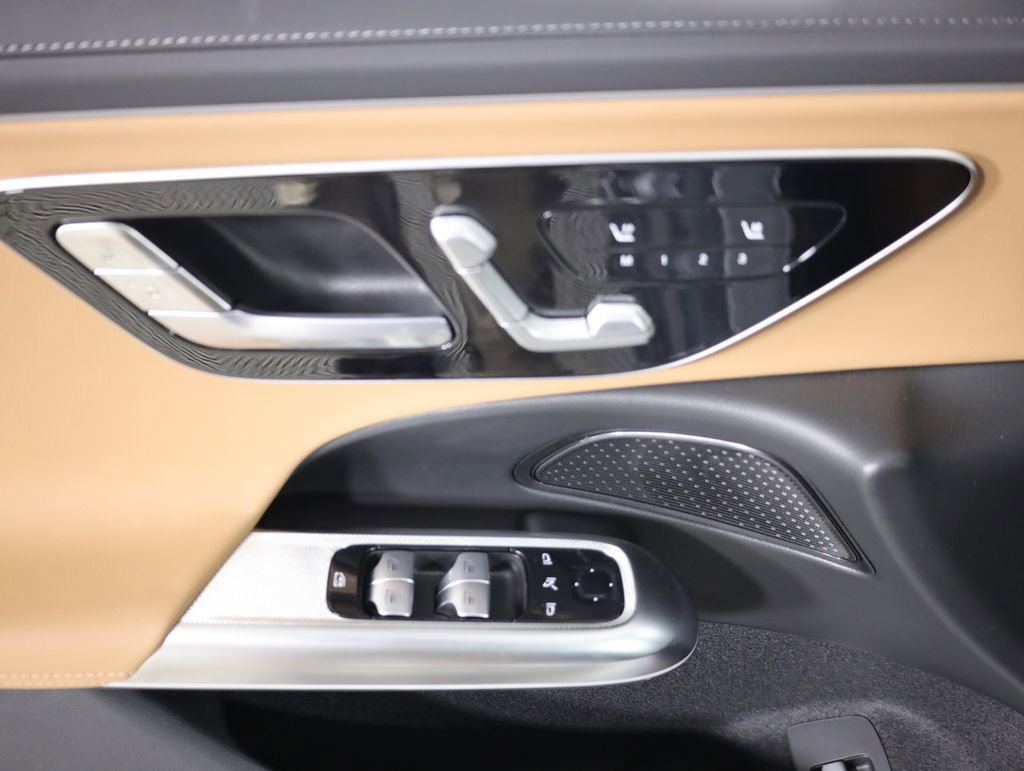 Certified 2026 Mercedes-Benz E 350 4MATIC Sedan image 9