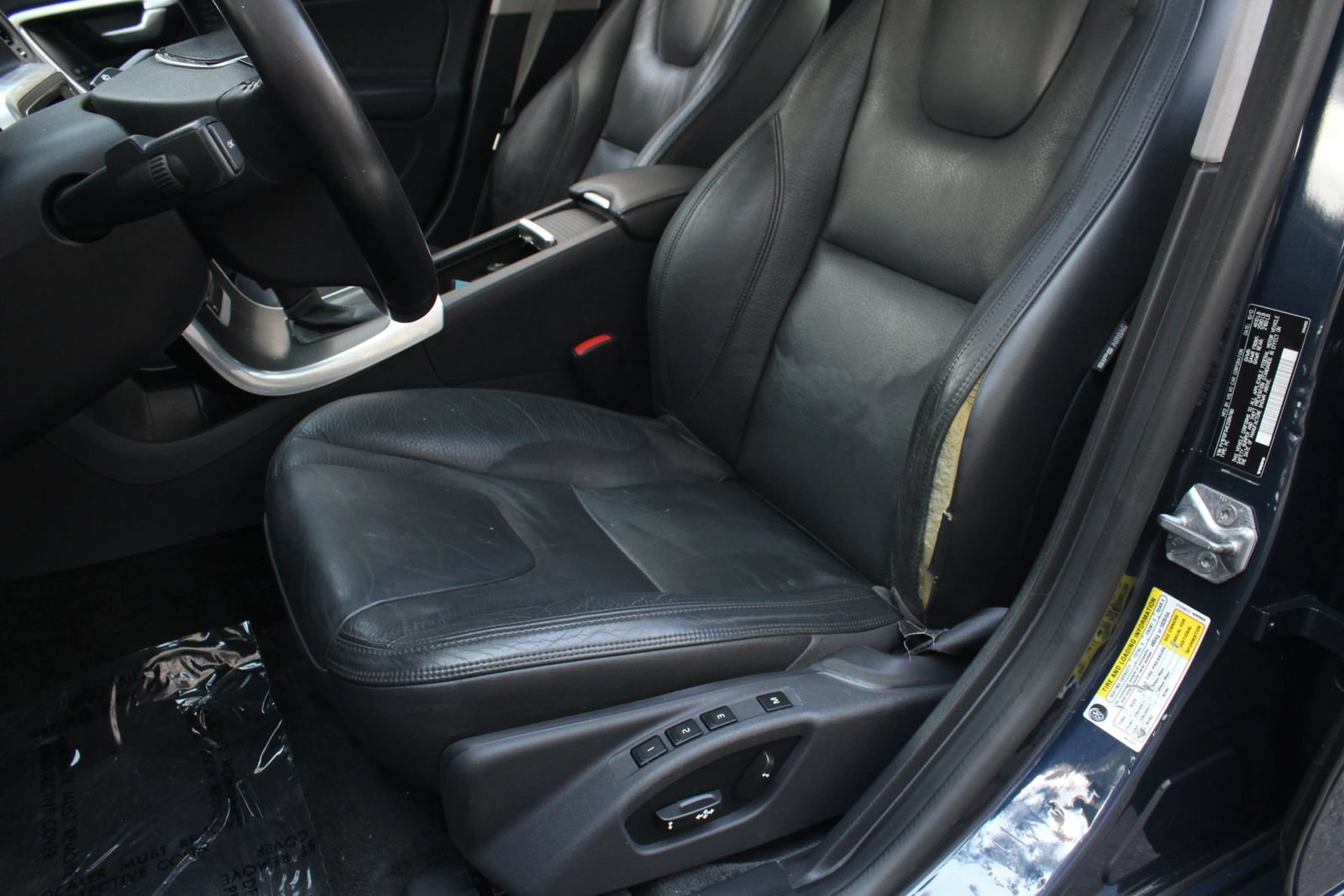 Used 2014 Volvo S60 T5 FWD image 17