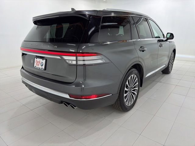 Used 2020 Lincoln Aviator Reserve w/ Equipment Group 201A AWD/4WD image 5