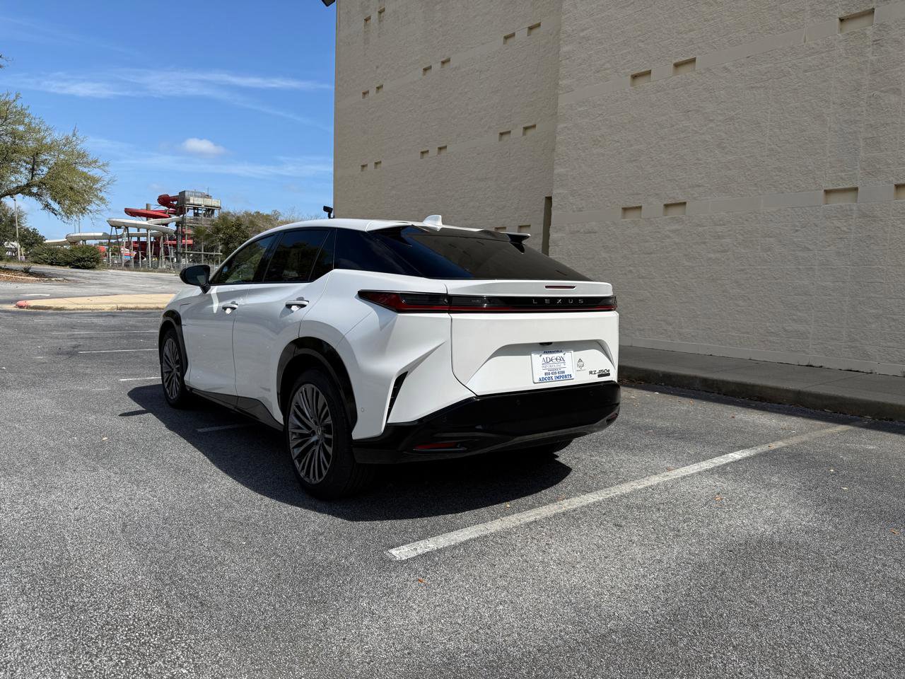 Used 2023 Lexus RZ 450e Premium w/ Accessory Package (Z1) image 6