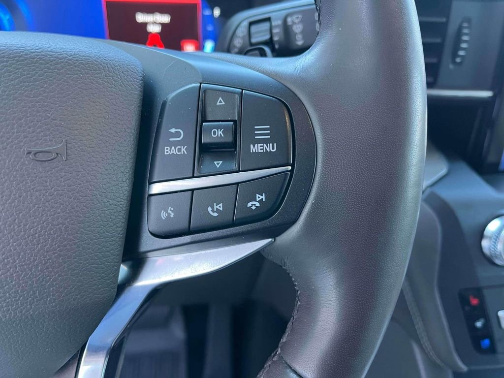 Used 2020 Ford Explorer Platinum w/ Premium Technology Package image 33