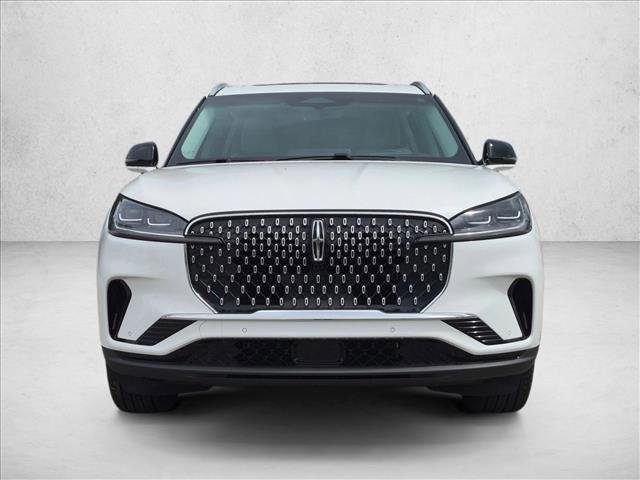 Used 2025 Lincoln Aviator Reserve w/ Illumination Package RWD image 2