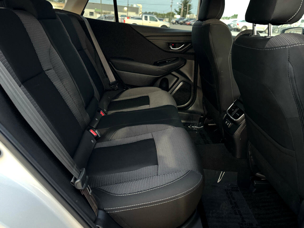 Used 2022 Subaru Outback Premium image 19