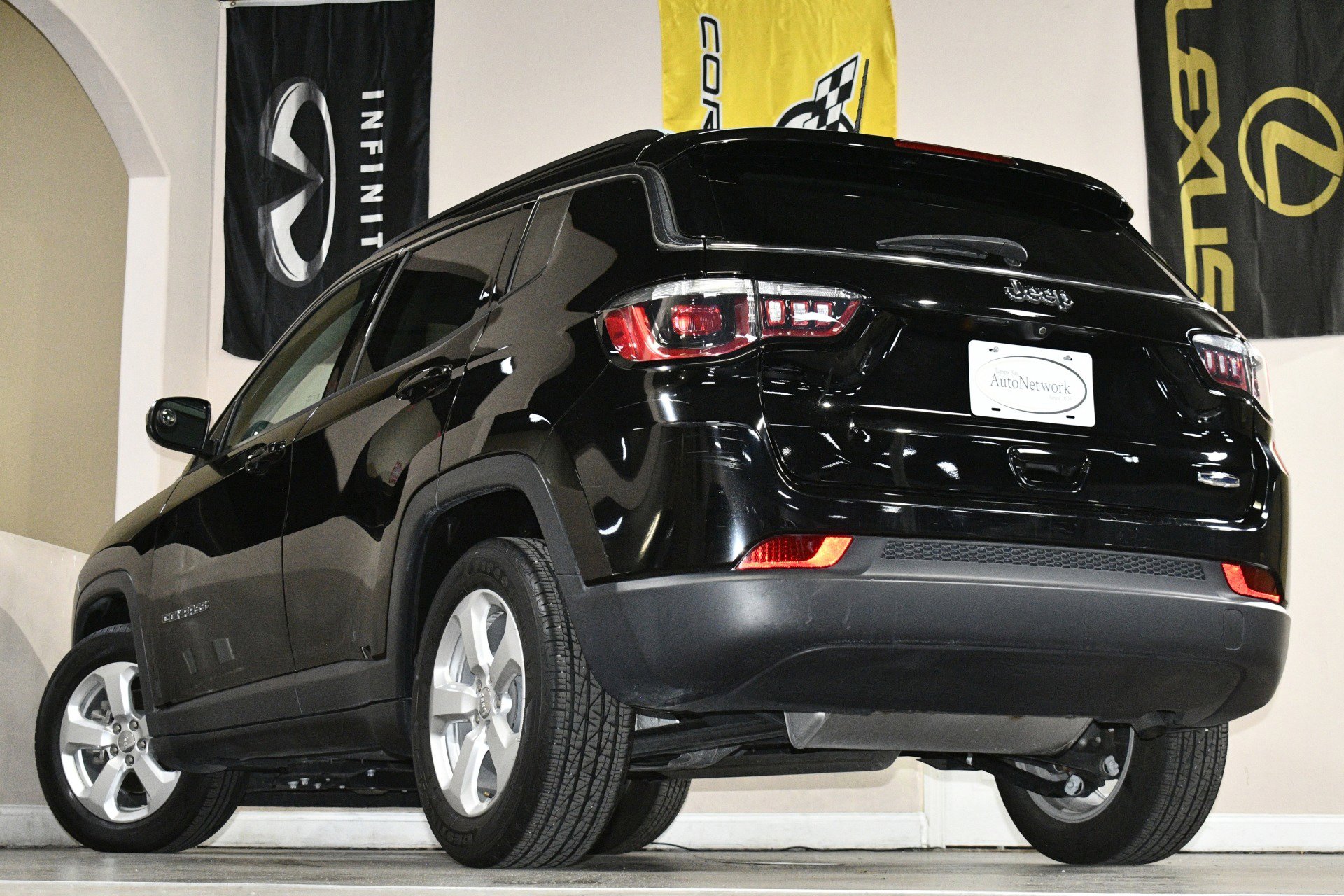 Used 2019 Jeep Compass Latitude w/ Popular Equipment Group image 86