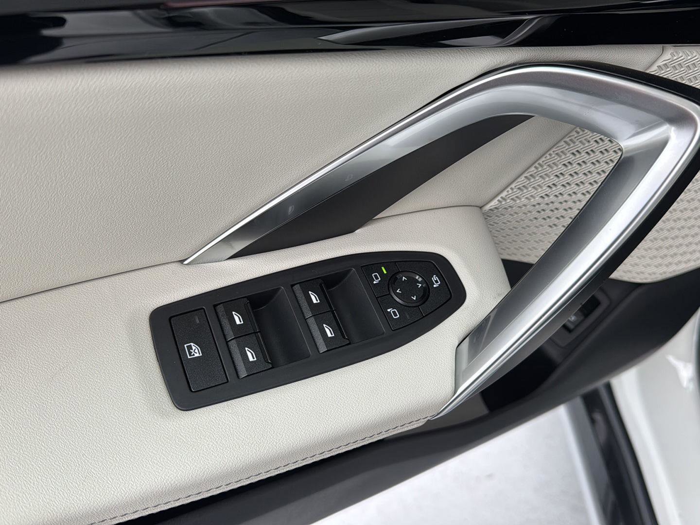 New 2026 BMW X1 xDrive28i w/ Convenience Package image 28