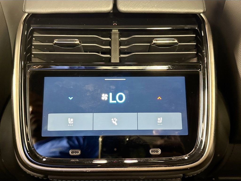 Used 2022 Rivian R1T Adventure image 29