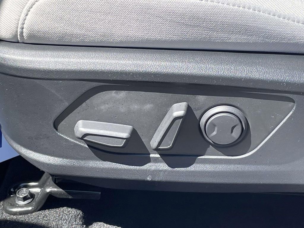 New 2026 Hyundai Tucson SEL FWD image 17