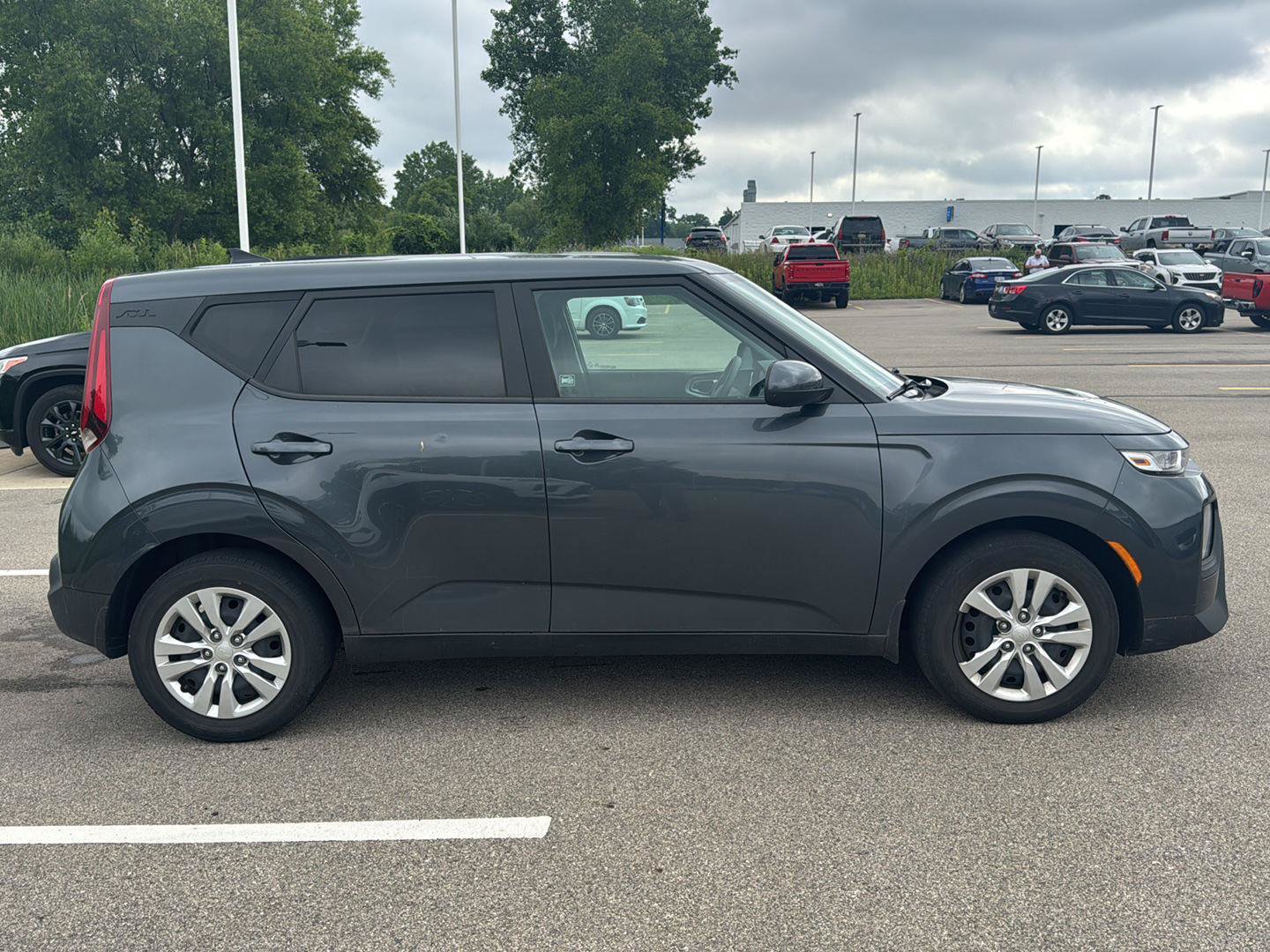Used 2022 Kia Soul LX FWD image 6