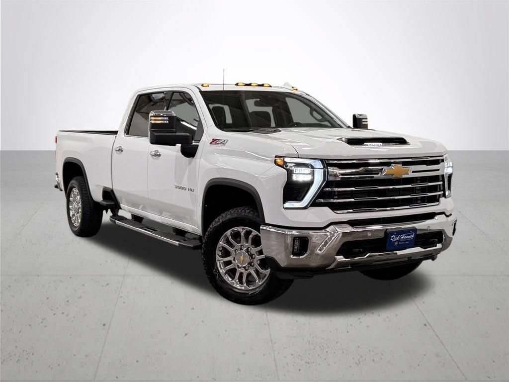 Certified 2024 Chevrolet Silverado 3500 LTZ w/ LTZ Plus Package AWD/4WD image 8