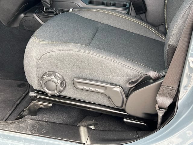 Used 2025 Jeep Gladiator Sport AWD/4WD image 24