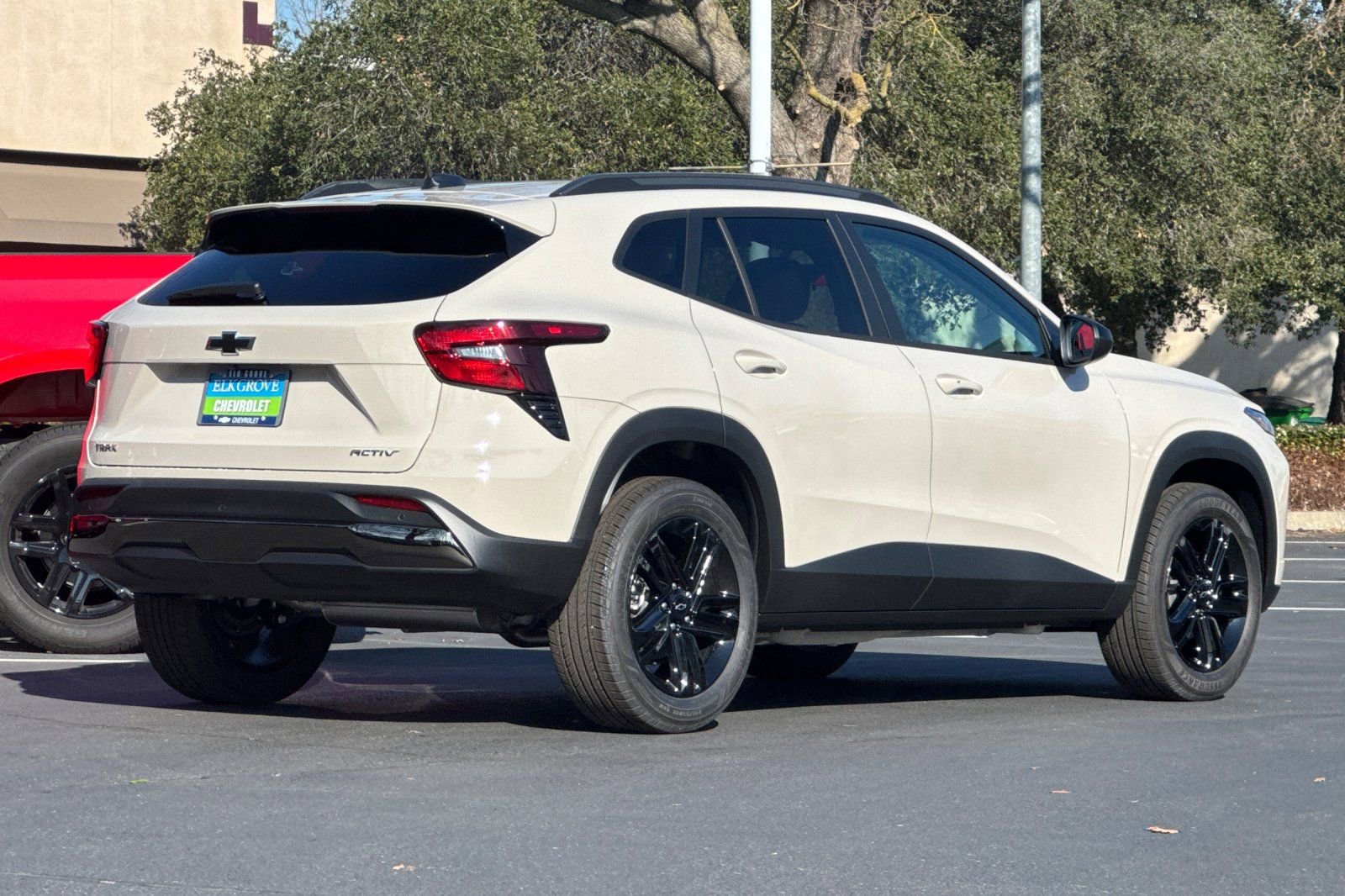 New 2026 Chevrolet Trax ACTIV w/ Driver Confidence Package image 3