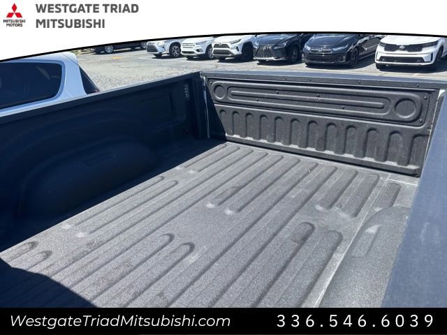 Used 2025 RAM 2500 Laramie AWD/4WD image 6