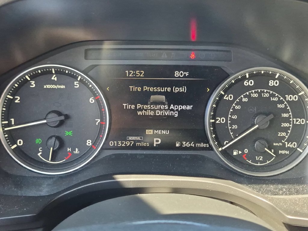 Used 2025 Mitsubishi Outlander SE AWD/4WD image 16