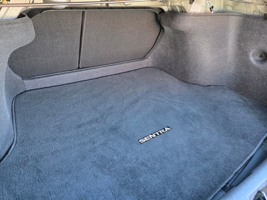 Certified 2024 Nissan Sentra SV FWD image 16