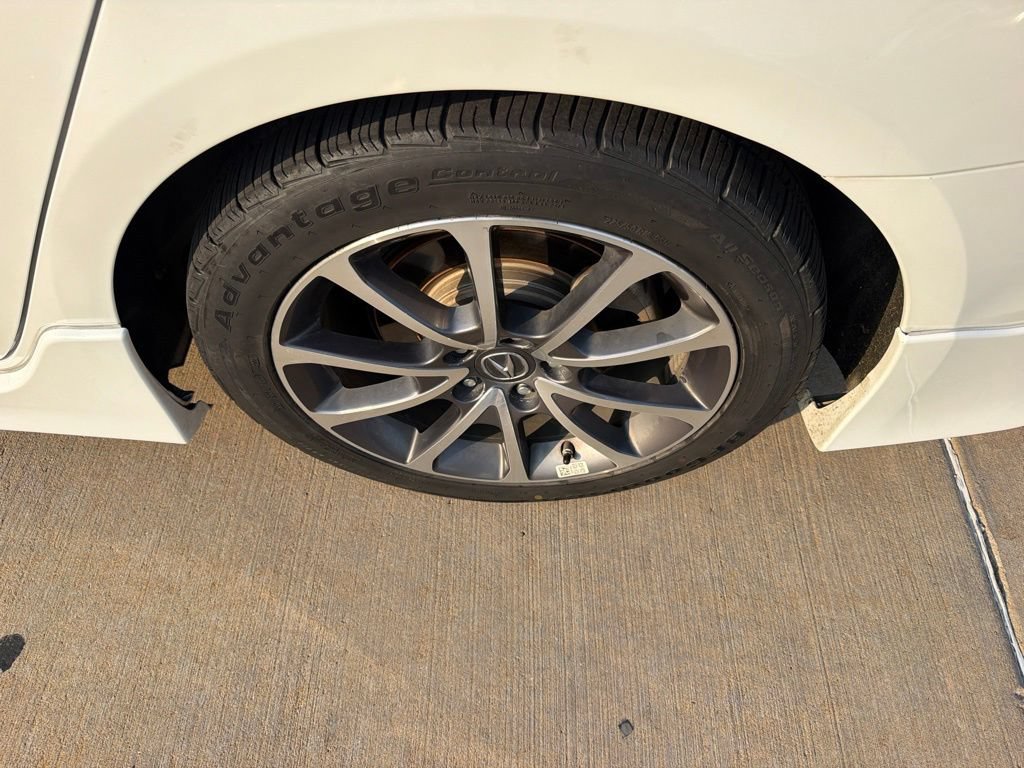 Used 2017 Acura TLX V6 w/ Advance Package FWD image 9
