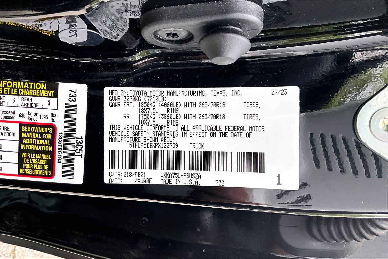 Used 2023 Toyota Tundra SR5 w/ SR5 Convenience Package AWD/4WD image 39
