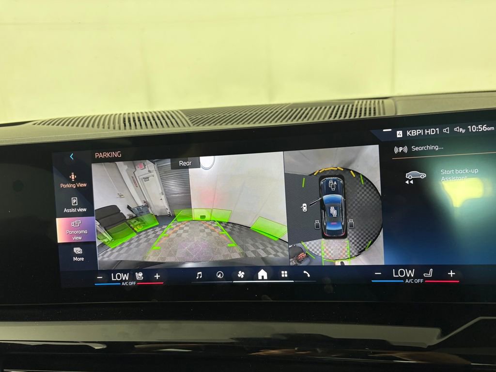 Used 2024 BMW 530i xDrive image 18