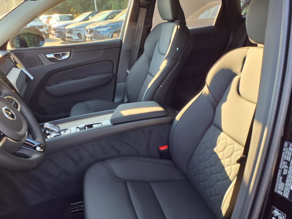 New 2026 Volvo XC60 B5 Plus w/ Protection Package Premier image 14