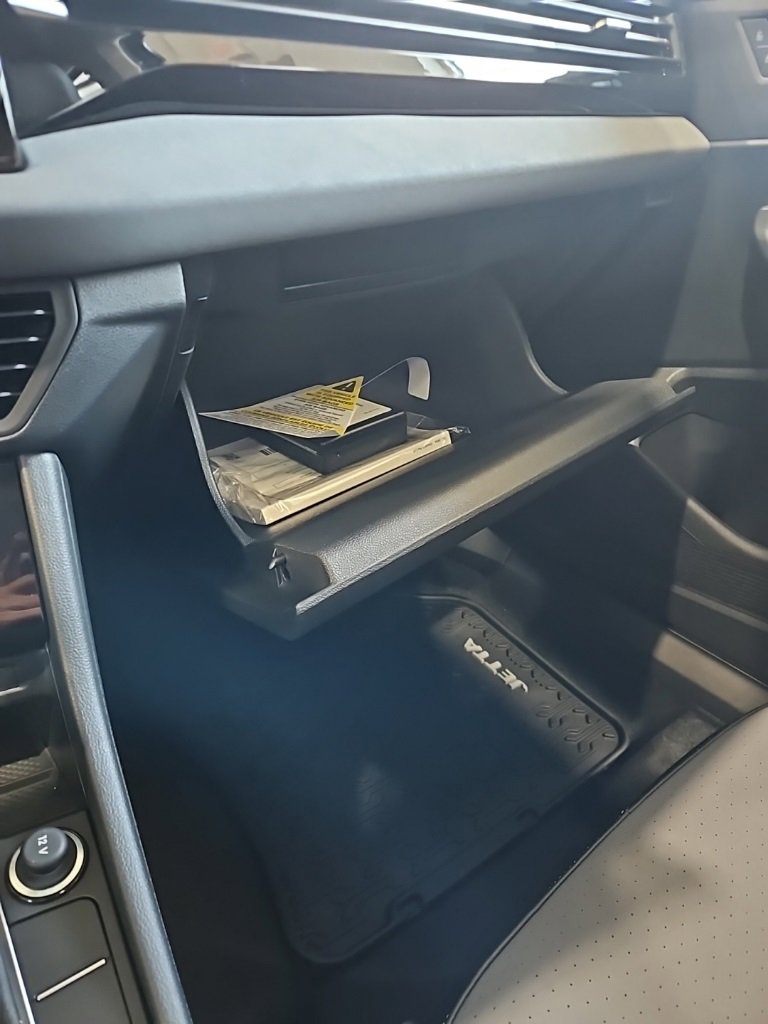 New 2026 Volkswagen Jetta SE image 29