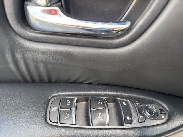Used 2013 INFINITI QX56 4WD w/ Theater Pkg image 37