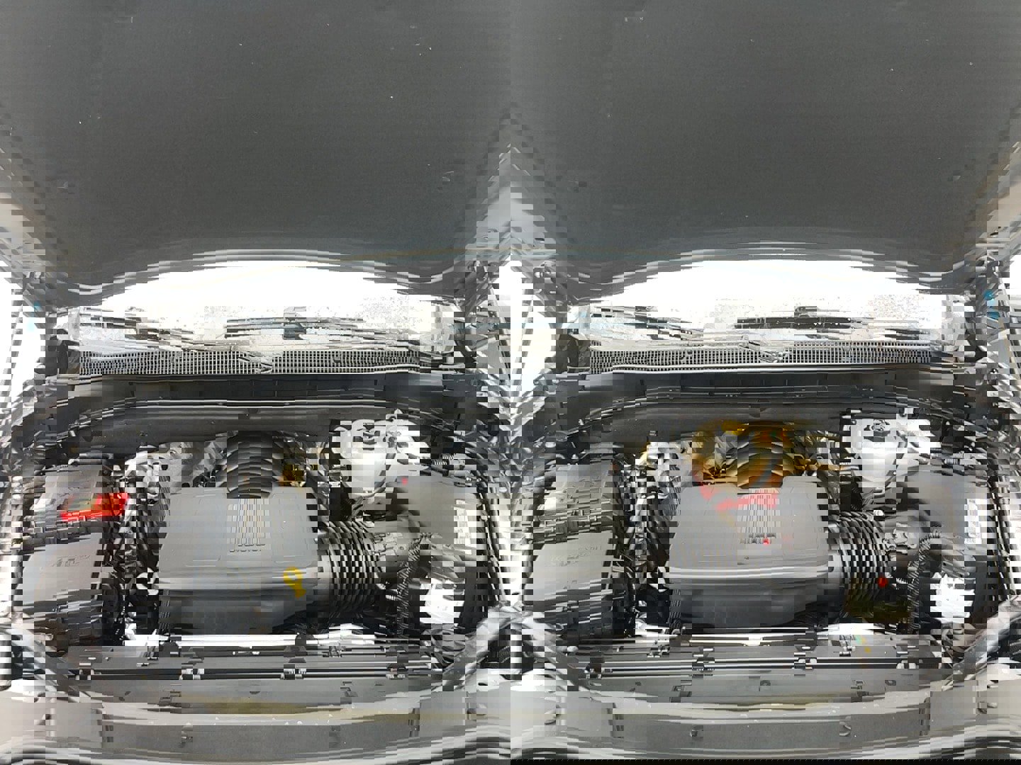 Used 2021 Chevrolet Tahoe LT image 33