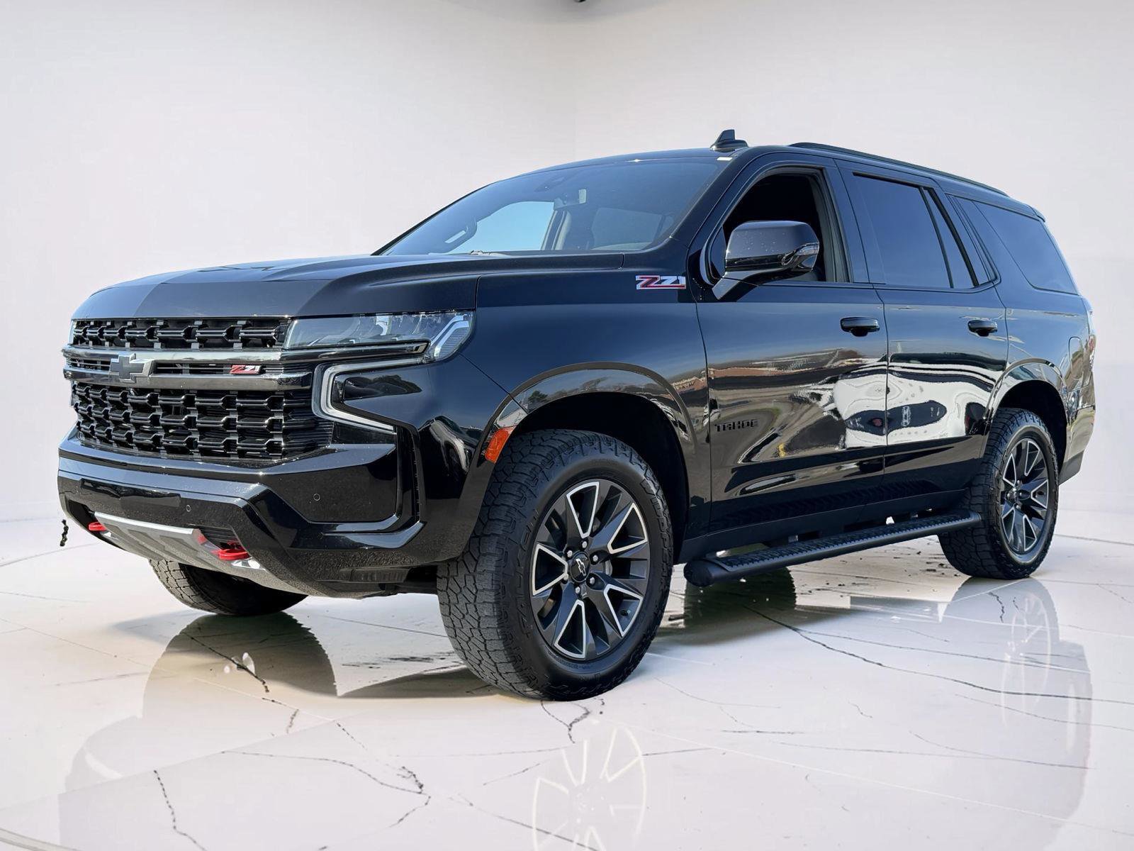 Used 2021 Chevrolet Tahoe Z71 w/ Luxury Package image 4