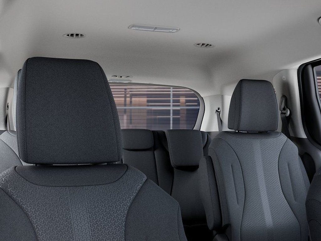 New 2026 Kia Carnival LX FWD image 27
