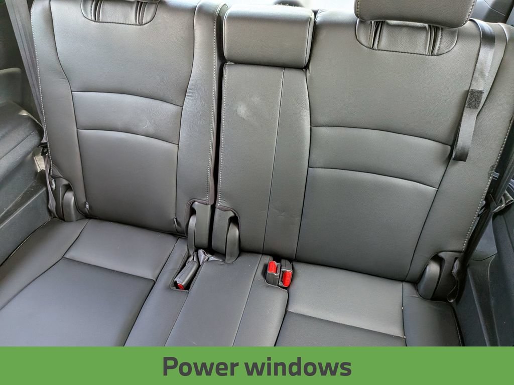 Used 2022 Honda Pilot Elite image 39