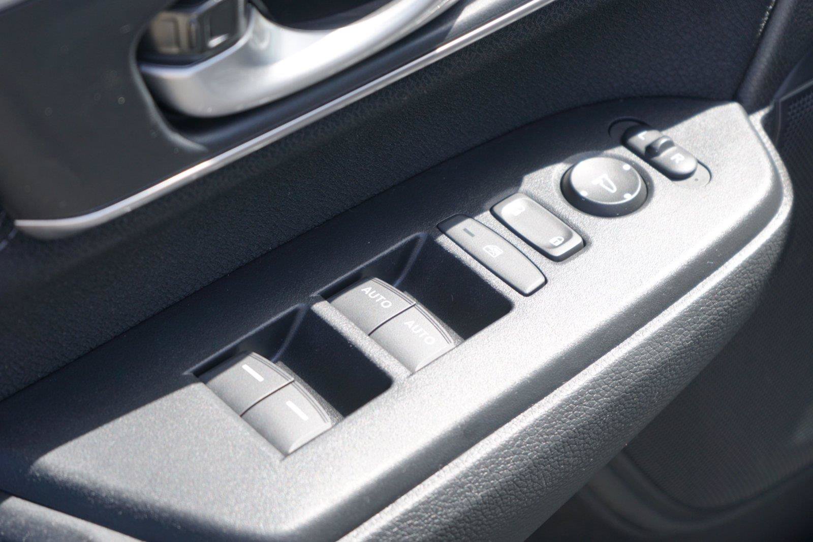 Used 2022 Honda CR-V EX image 19