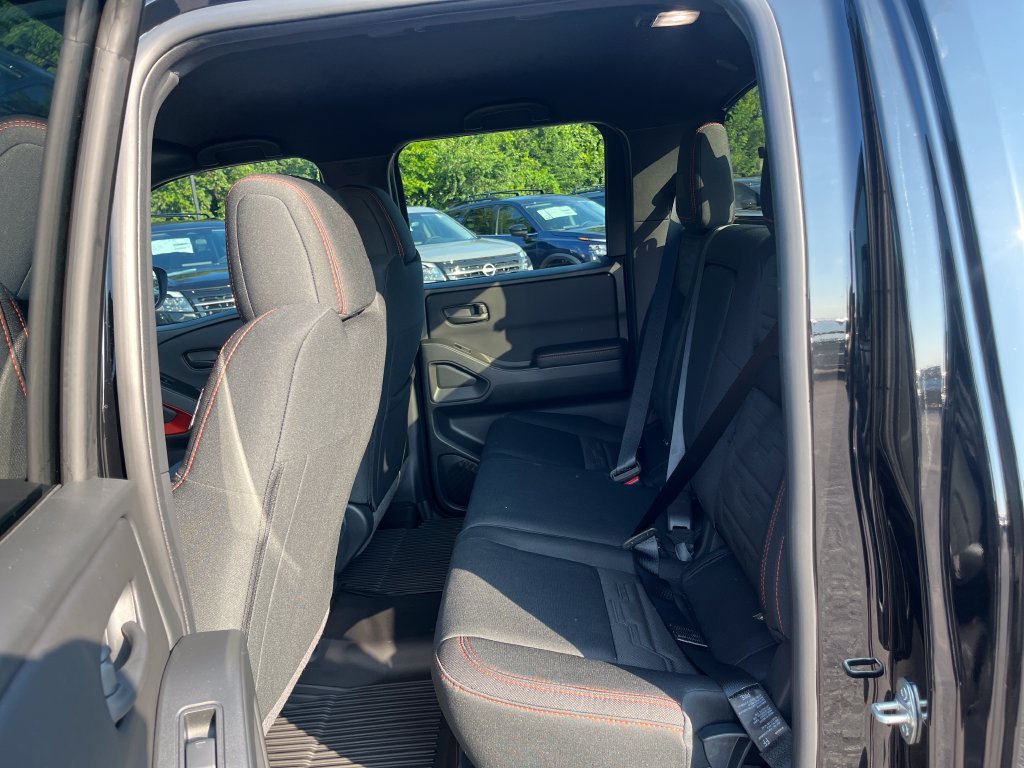 New 2026 Nissan Frontier PRO-4X w/ Tow Package AWD/4WD image 28