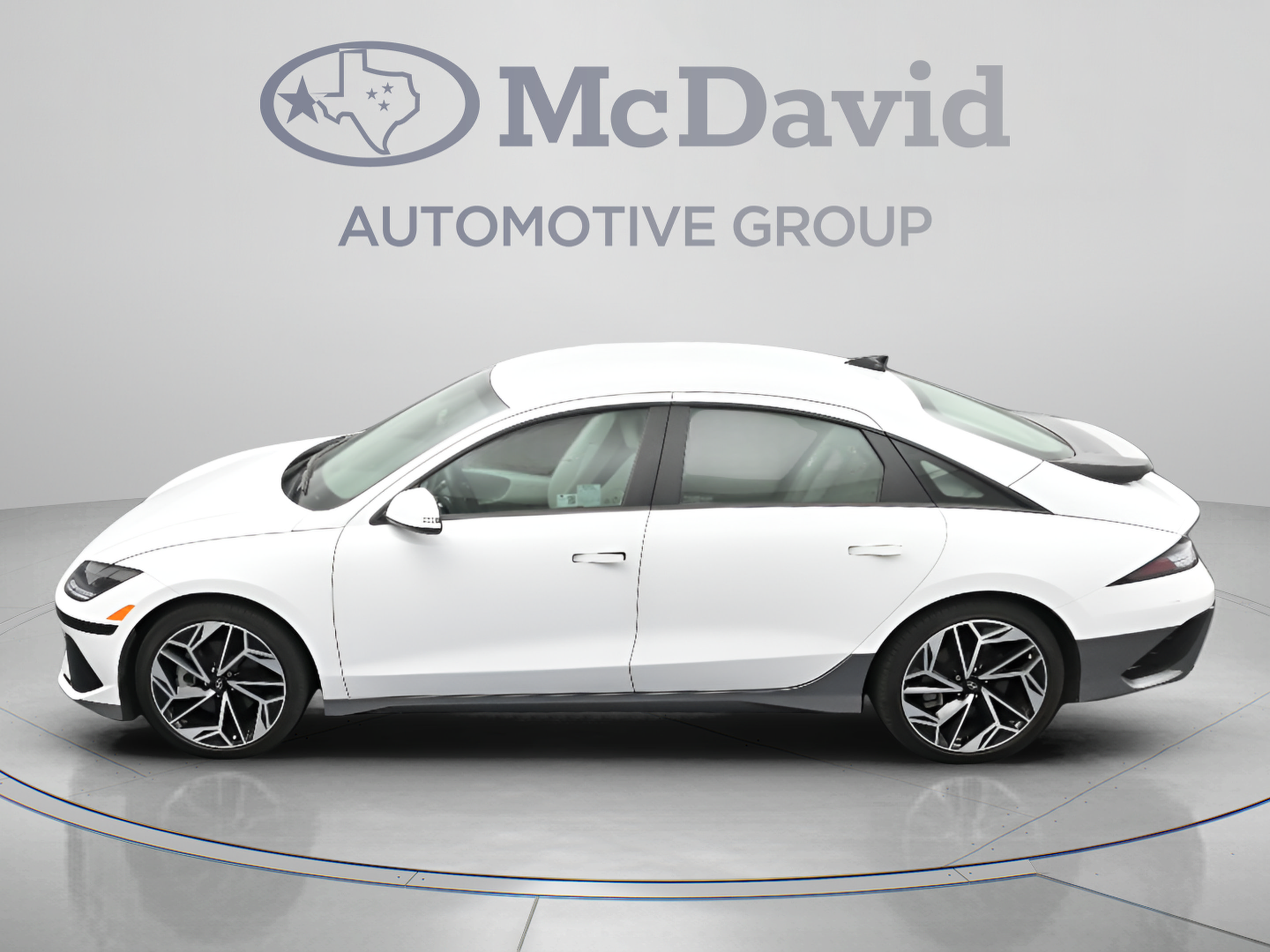 Used 2024 Hyundai Ioniq 6 SEL RWD image 35