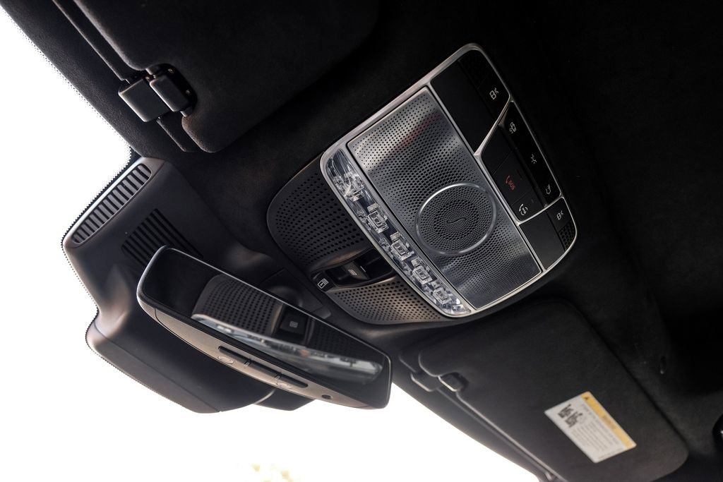 Used 2019 Mercedes-Benz S 560e w/ AMG Line Exterior image 35