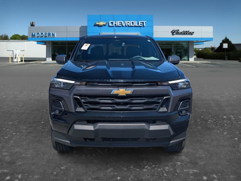 Used 2026 Chevrolet Colorado LT w/ LT Convenience Package image 2