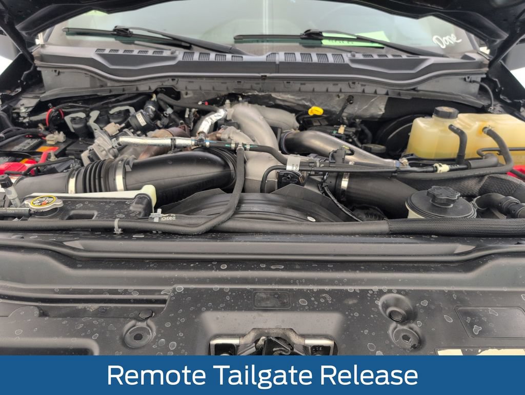 Used 2022 Ford F350 Lariat w/ Tremor Off-Road Package AWD/4WD image 40