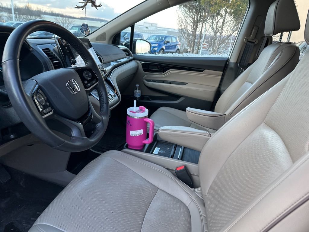 Used 2024 Honda Odyssey Elite image 8