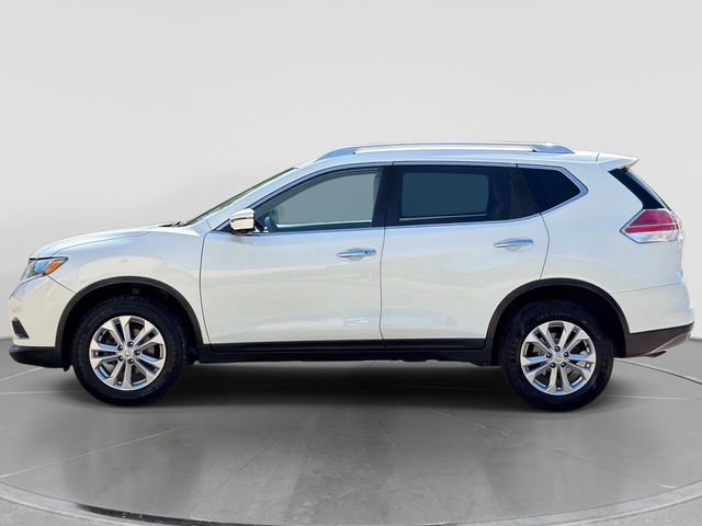 Used 2016 Nissan Rogue SV w/ SV Premium Package AWD/4WD image 7