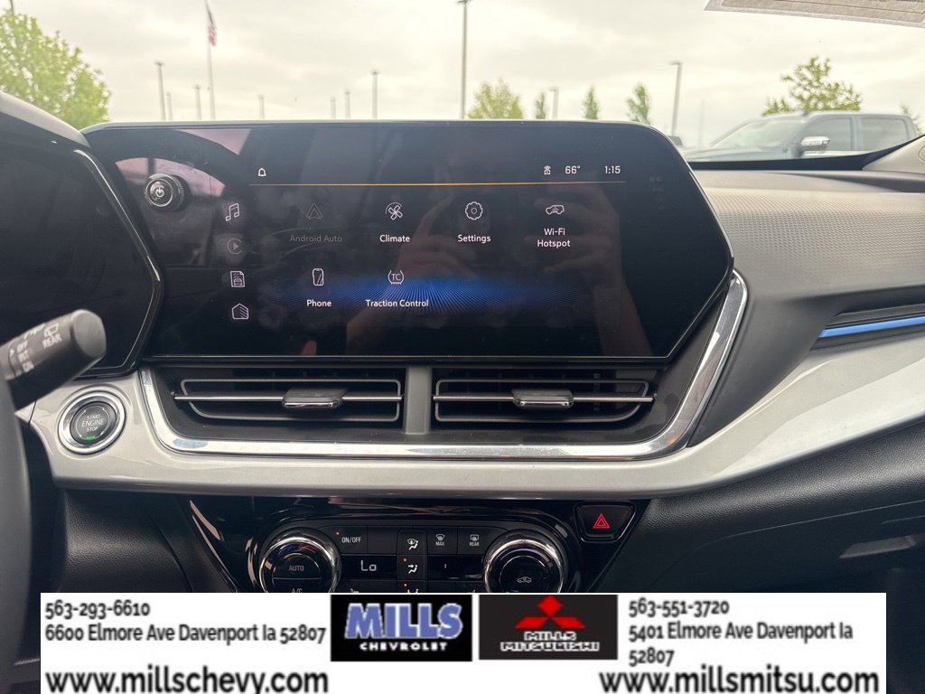 Used 2025 Chevrolet Trax LT w/ LT Convenience Package FWD image 15
