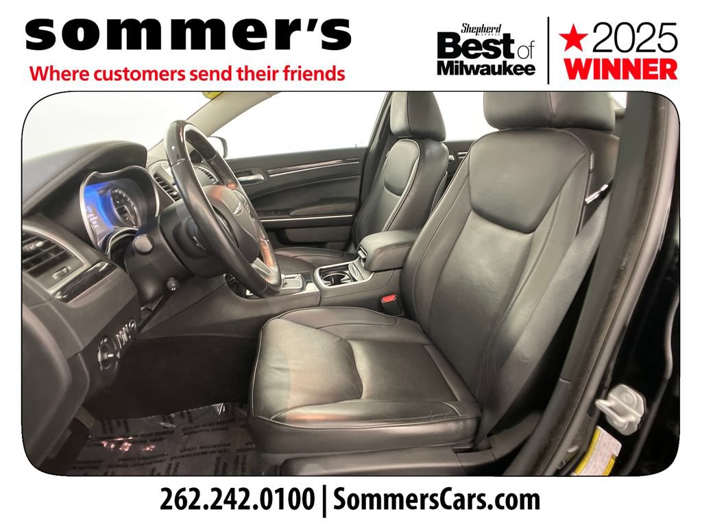 Used 2019 Chrysler 300 Limited w/ Safetytec Plus Group AWD/4WD image 9