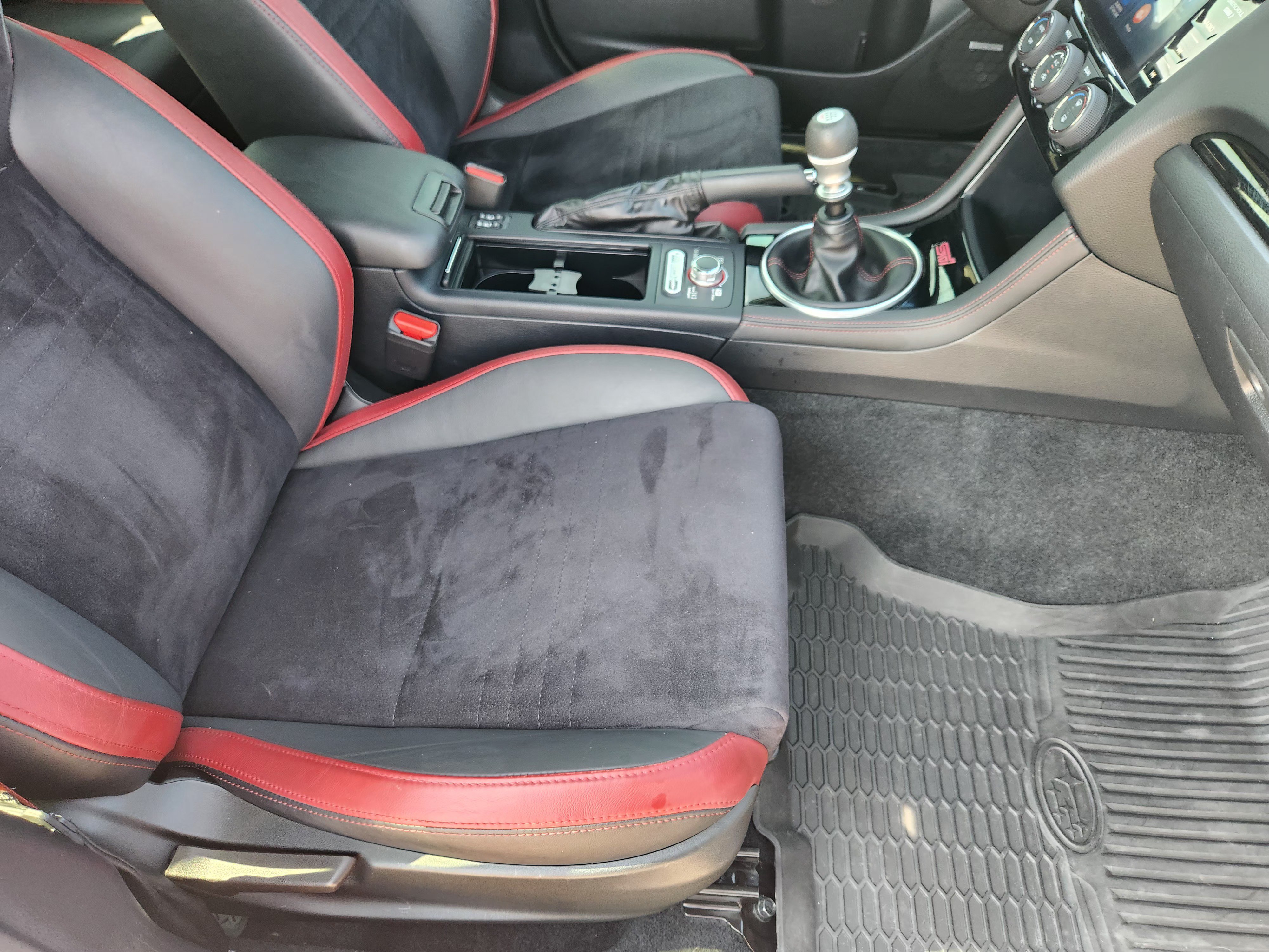 Used 2019 Subaru WRX STI Limited w/ Popular Package #3 (IZT) AWD/4WD image 13