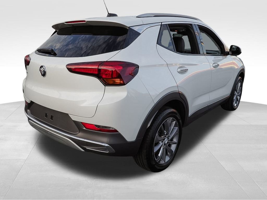 Certified 2022 Buick Encore GX Essence w/ Experience Buick Package image 8