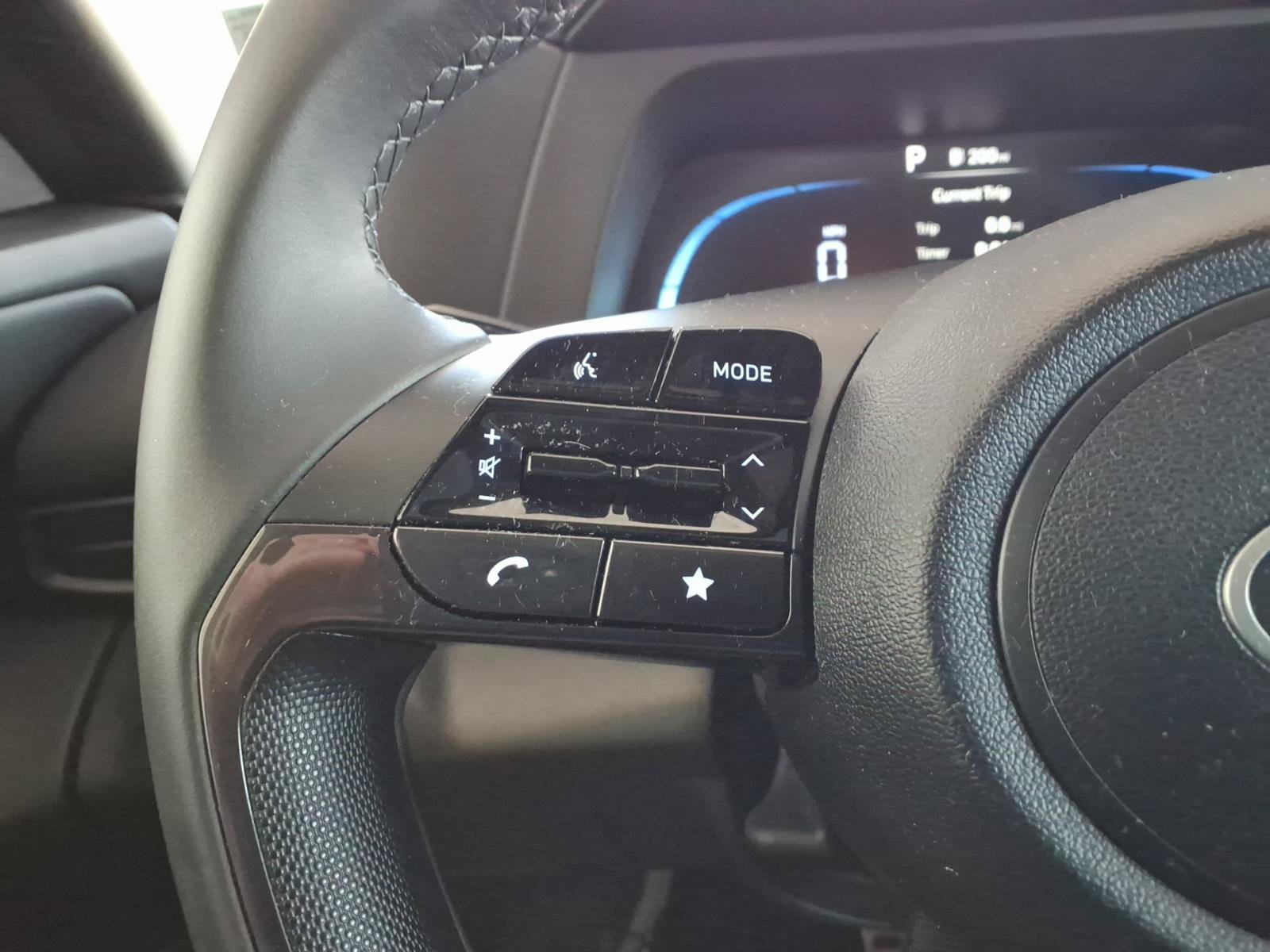 Certified 2025 Hyundai Elantra Sport FWD image 28