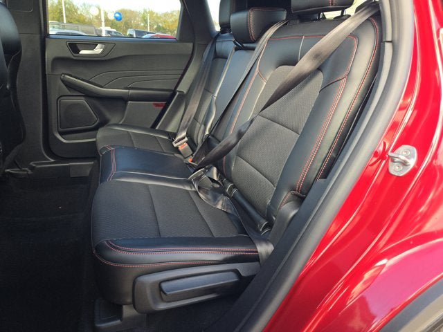 Used 2025 Ford Escape ST-Line w/ Tech Pack #1 FWD image 20