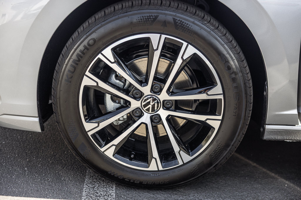 New 2027 Volkswagen Jetta Sport FWD image 5
