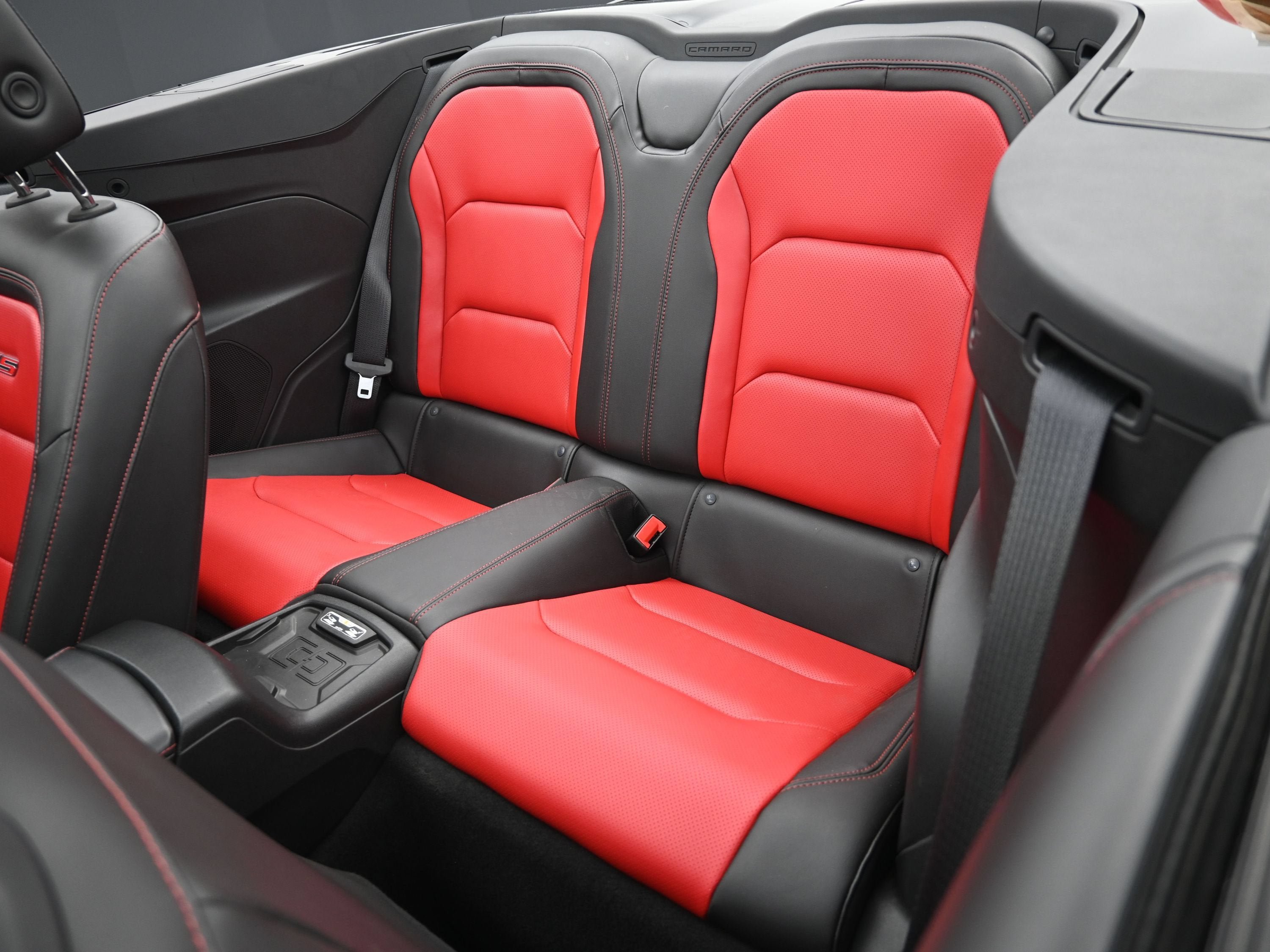 Certified 2021 Chevrolet Camaro SS RWD image 24