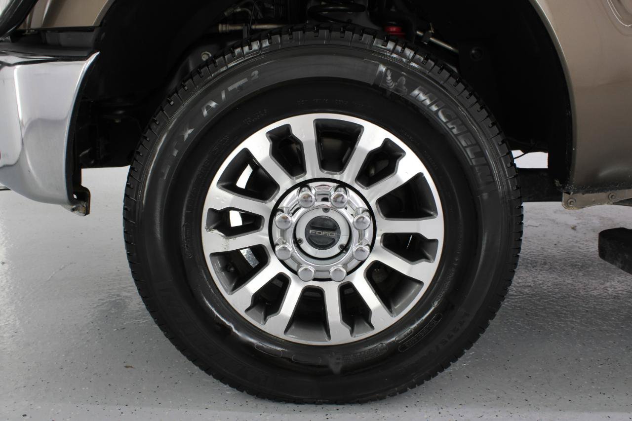 Used 2015 Ford F250 Lariat w/ Chrome Package AWD/4WD image 70