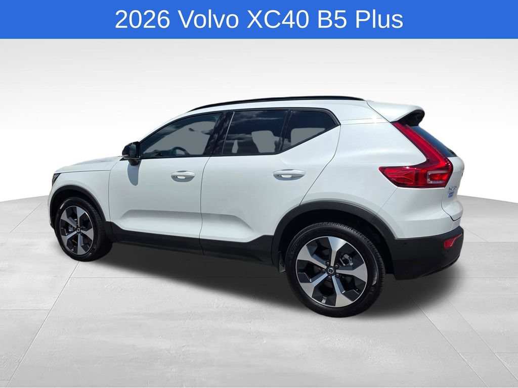 Used 2026 Volvo XC40 B5 Plus AWD/4WD image 5